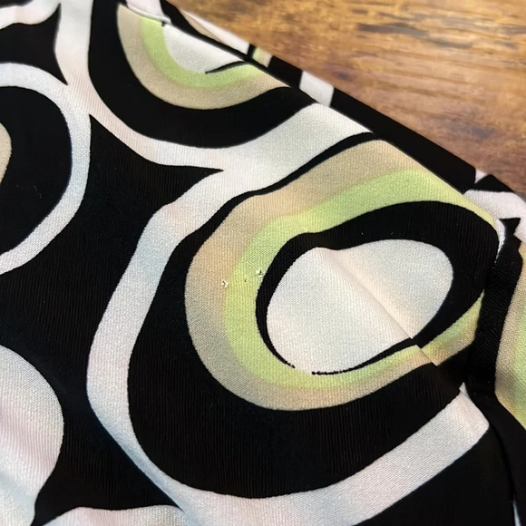 Cato Retro Pattern Button Up Blouse 22W 24W Black Tan Lime Green Circles Collar - Picture 7 of 9